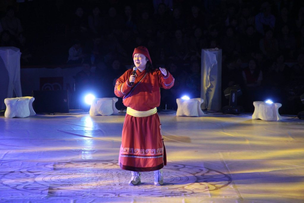 МУГЖ С.Жавхлан “Монголд мэндэлсэн өдөр мину” аялан тоглолт хийнэ